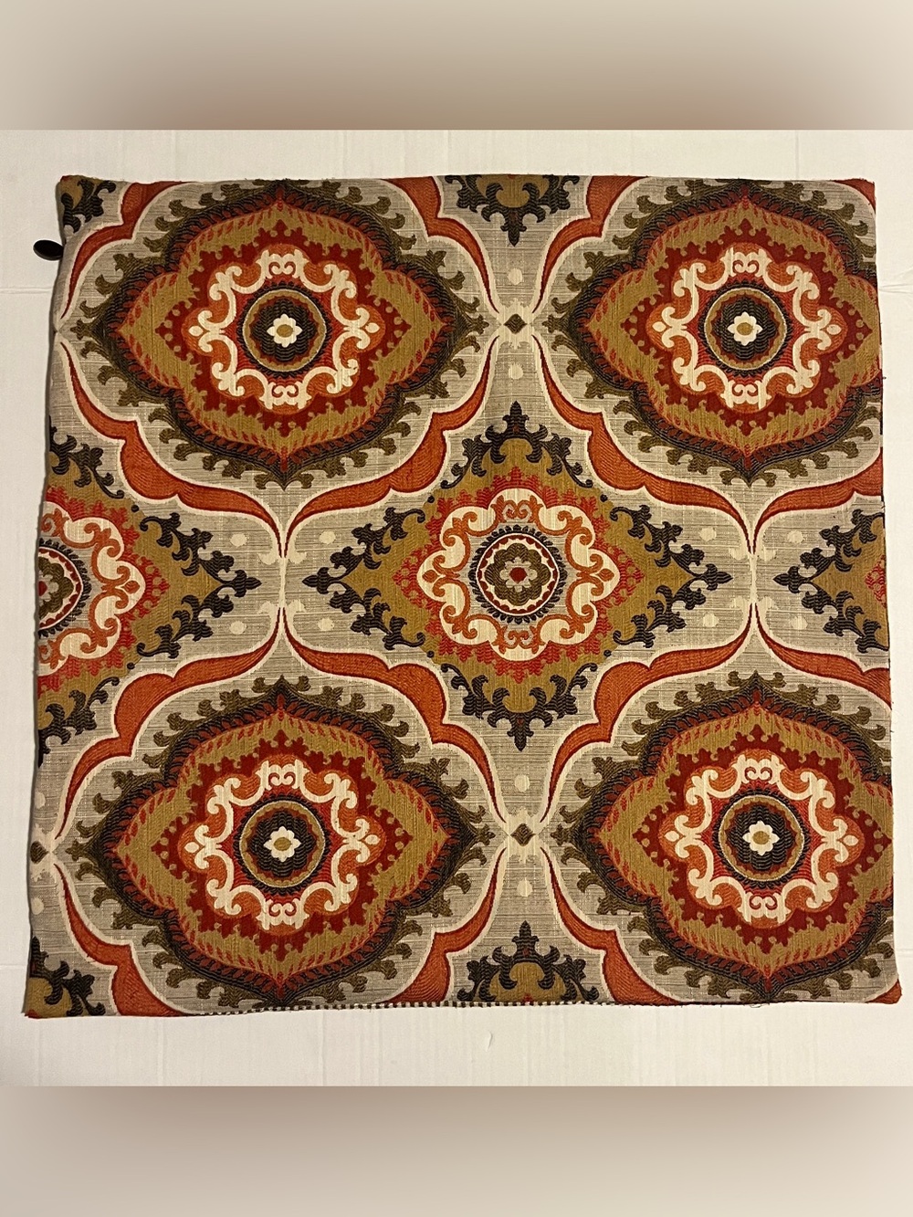Pier 1 pillow shams (2)